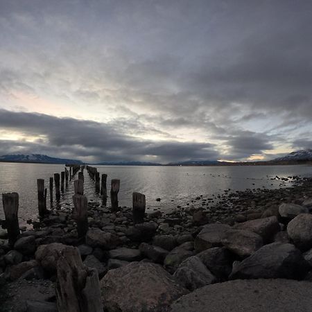 Hostel 53 Sur Puerto Natales Kültér fotó